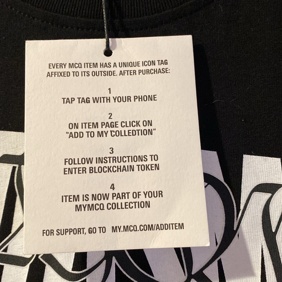 Authentic beautifully patterned t shirt - Picture 3 of 6